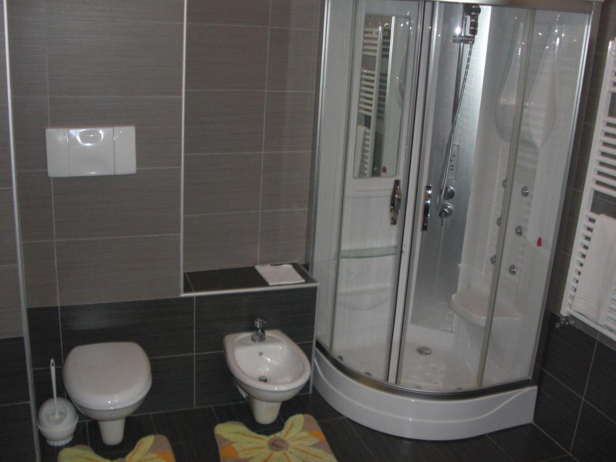 Hotel Леньяно Экстерьер фото