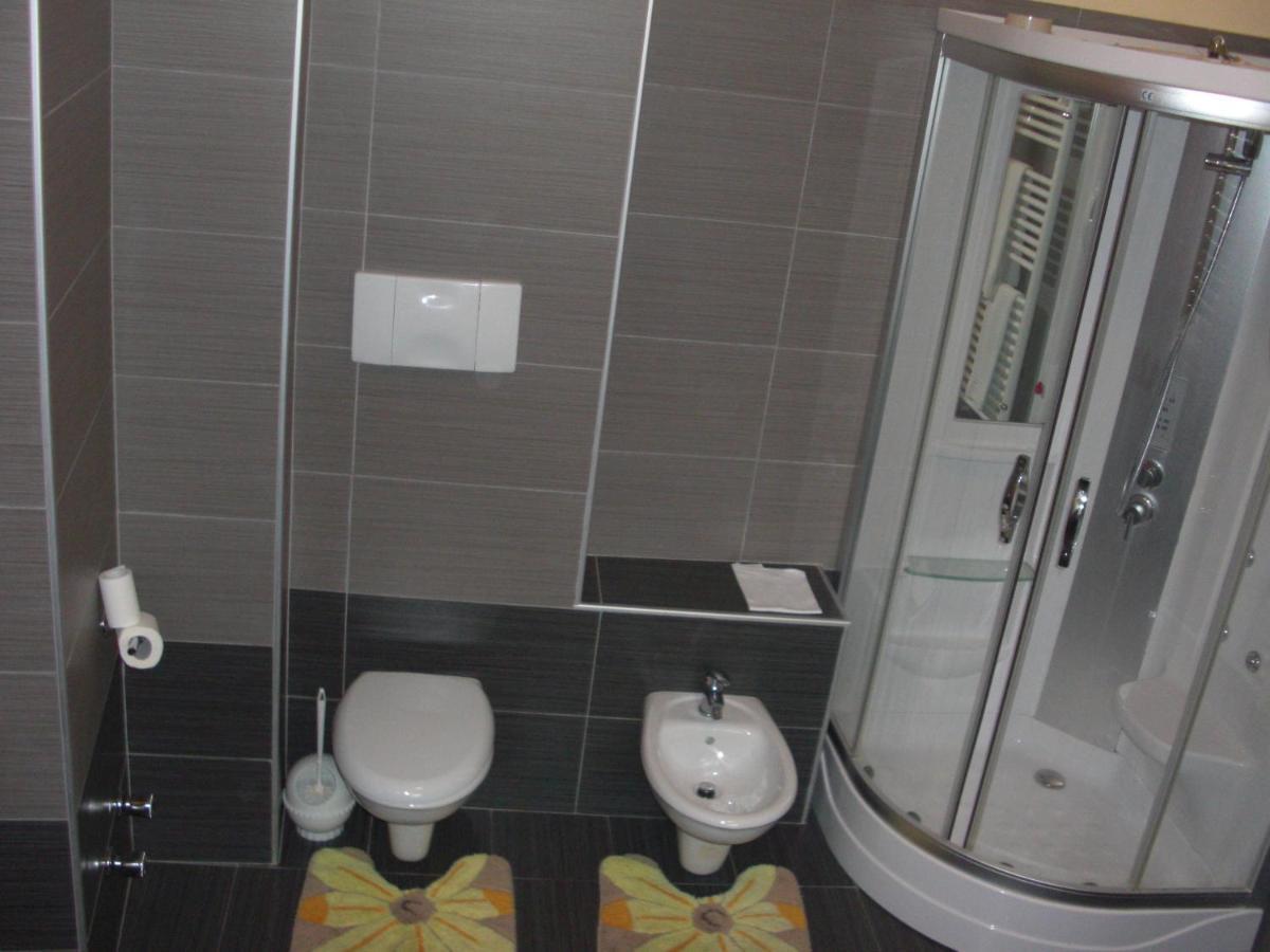 Hotel Леньяно Экстерьер фото